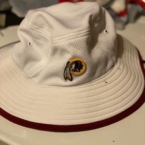 Red skin nfl new era hat